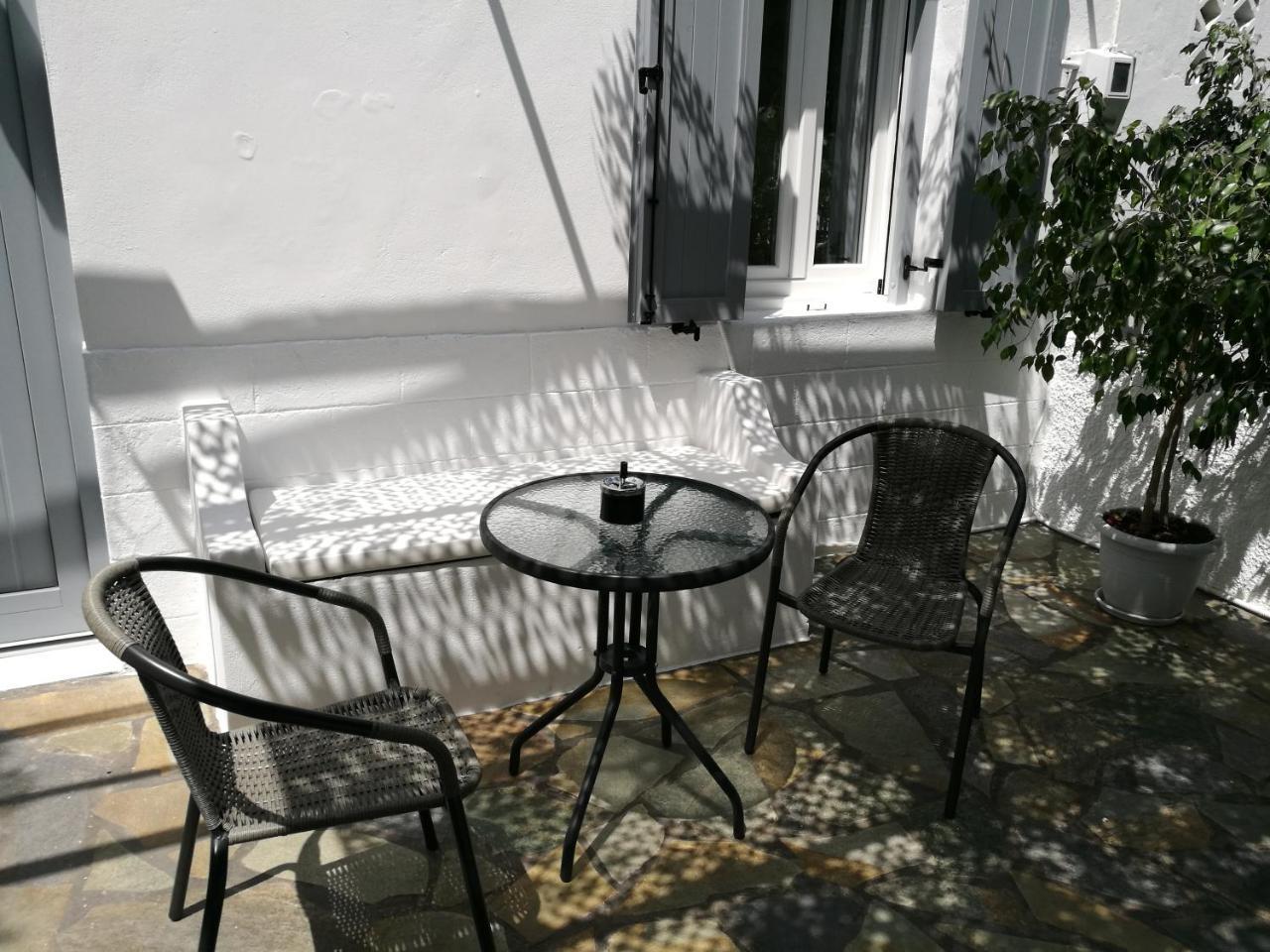 Gerania Milos Apartment Adamantas  Luaran gambar