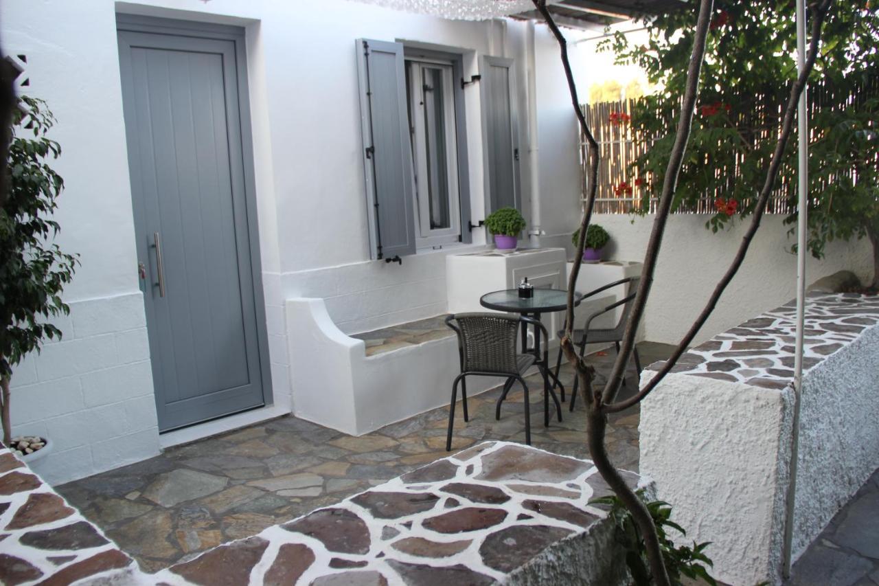 Gerania Milos Apartment Adamantas  Luaran gambar
